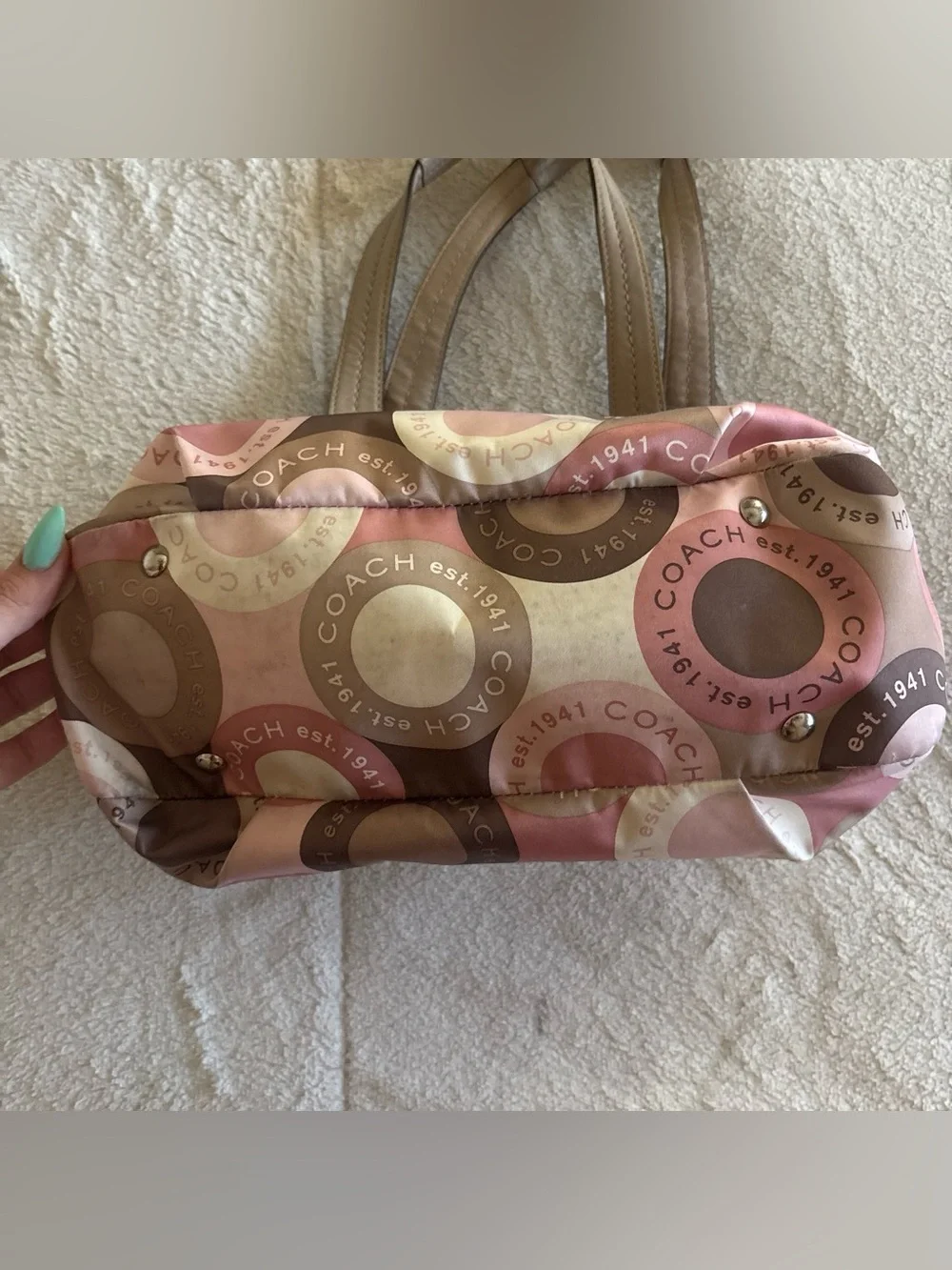 Light Pink Beige Coach Soho Snaphead Tote Purse